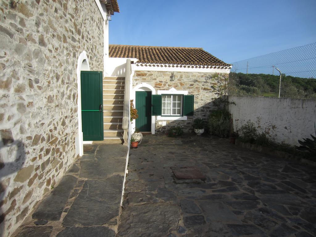 Casa Do Vale Das Hortas Guest House Balurco de Baixo Exterior photo